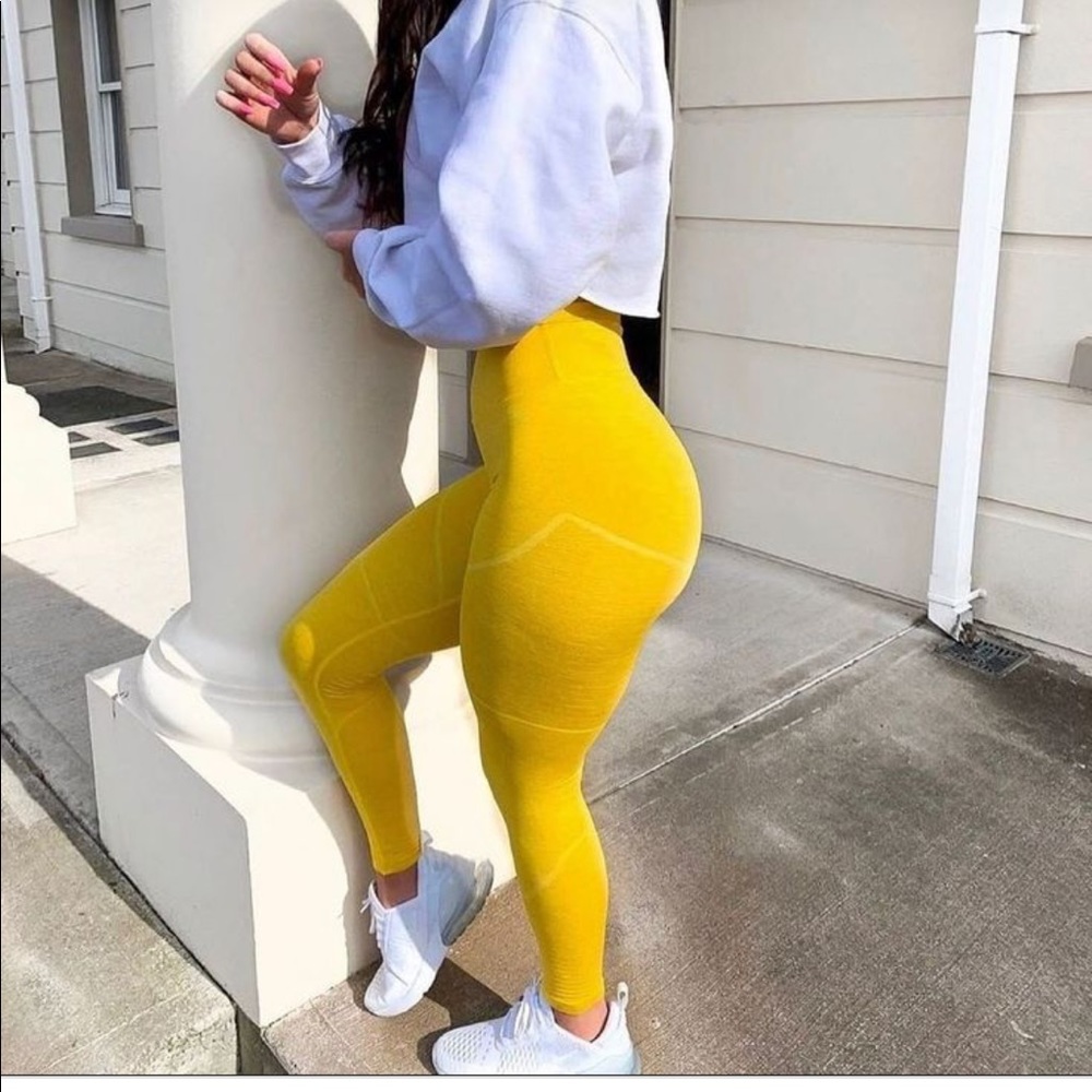 ALPHALETE yellow leggings